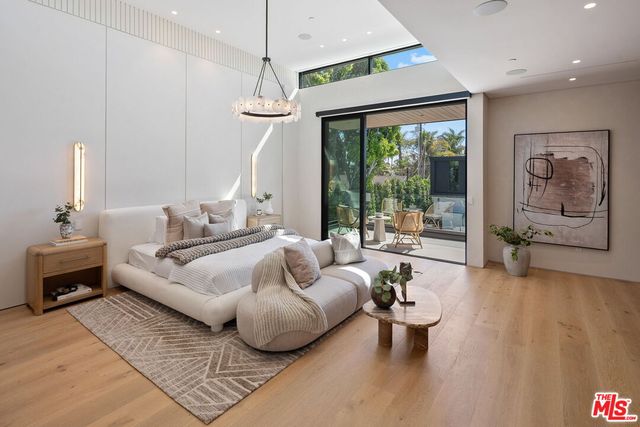 $16,995,000 | 528 Marguerita Avenue, Santa Monica, CA 90402