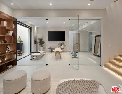 $16,995,000 | 528 Marguerita Avenue, Santa Monica, CA 90402