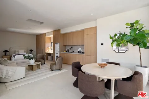 $16,995,000 | 528 Marguerita Avenue, Santa Monica, CA 90402