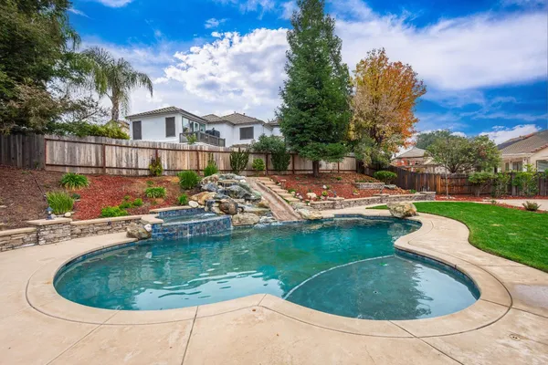 $1,350,000 | 3110 Del Oro Drive, Loomis, CA 95650
