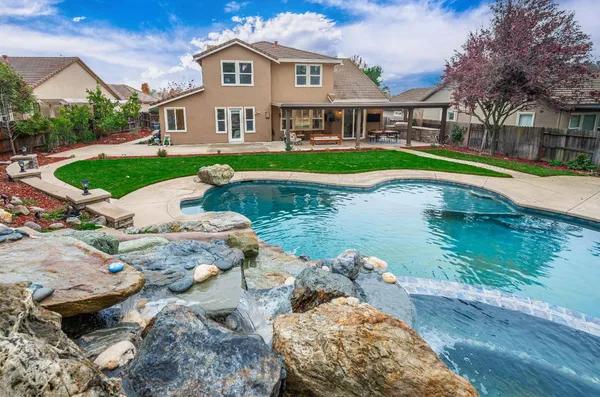 $1,350,000 | 3110 Del Oro Drive, Loomis, CA 95650