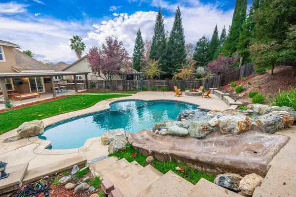 $1,350,000 | 3110 Del Oro Drive, Loomis, CA 95650
