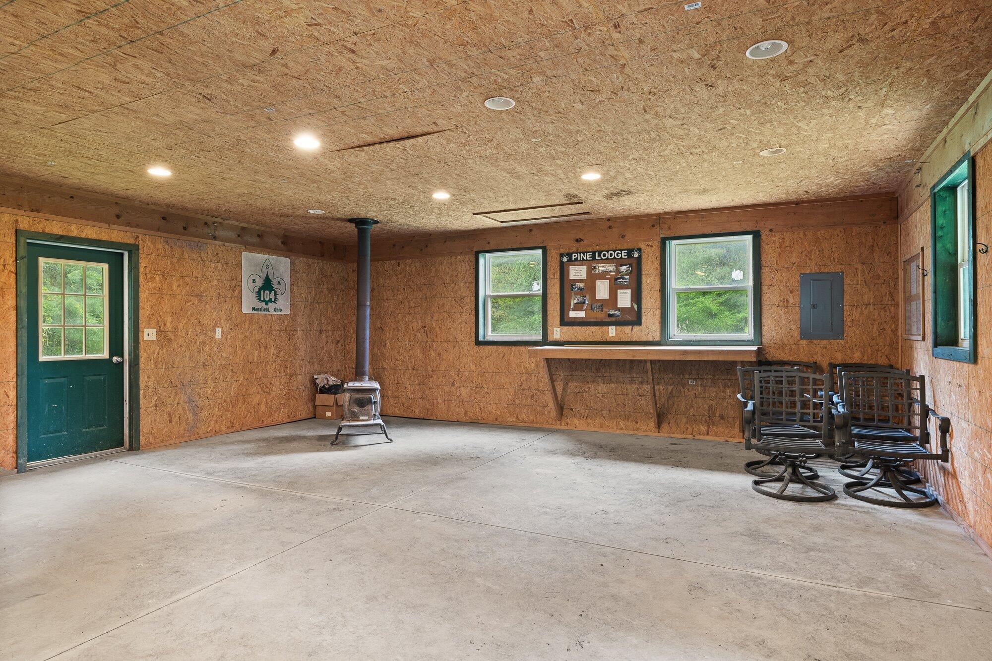 1366 Orweiler Road Mansfield, OH 44903 - Photo 37 of 66 37-ext-cabin-3-1