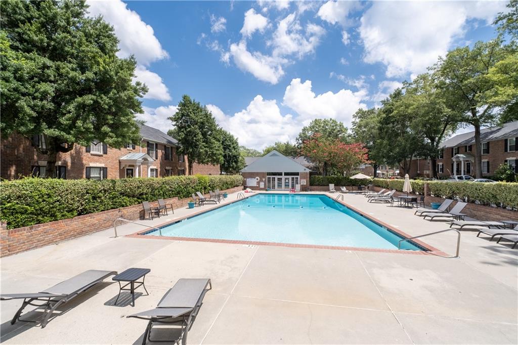 6700 Roswell Road, Unit 13A Sandy Springs, GA 30328 - Photo 19 of 20