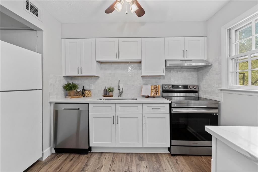 6700 Roswell Road, Unit 13A Sandy Springs, GA 30328 - Photo 10 of 20