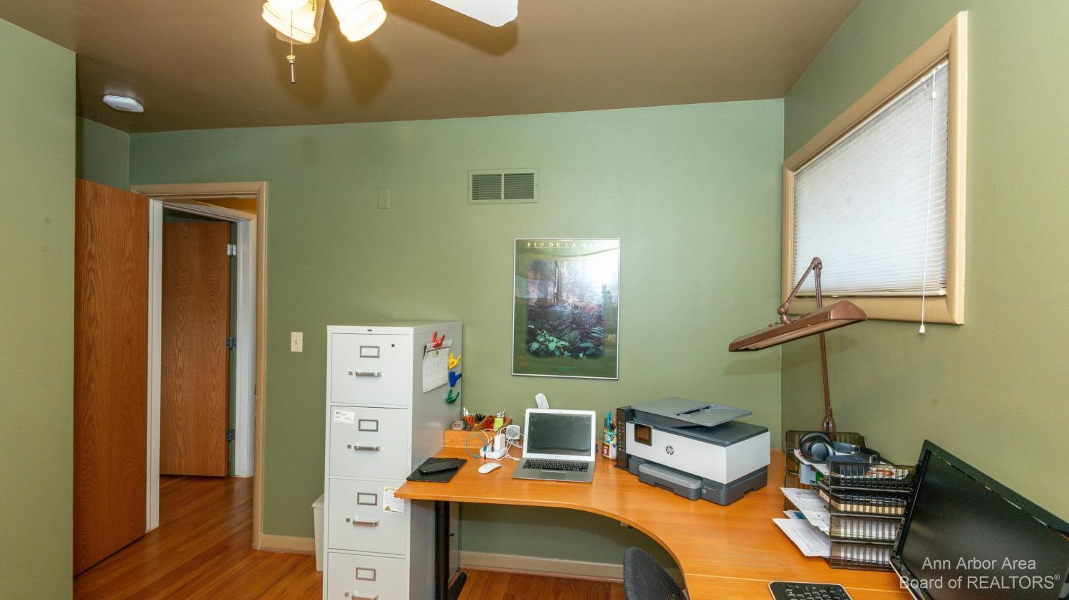 1806 Hanover Road Ann Arbor, MI 48103 - Photo 34 of 69 Photo 35