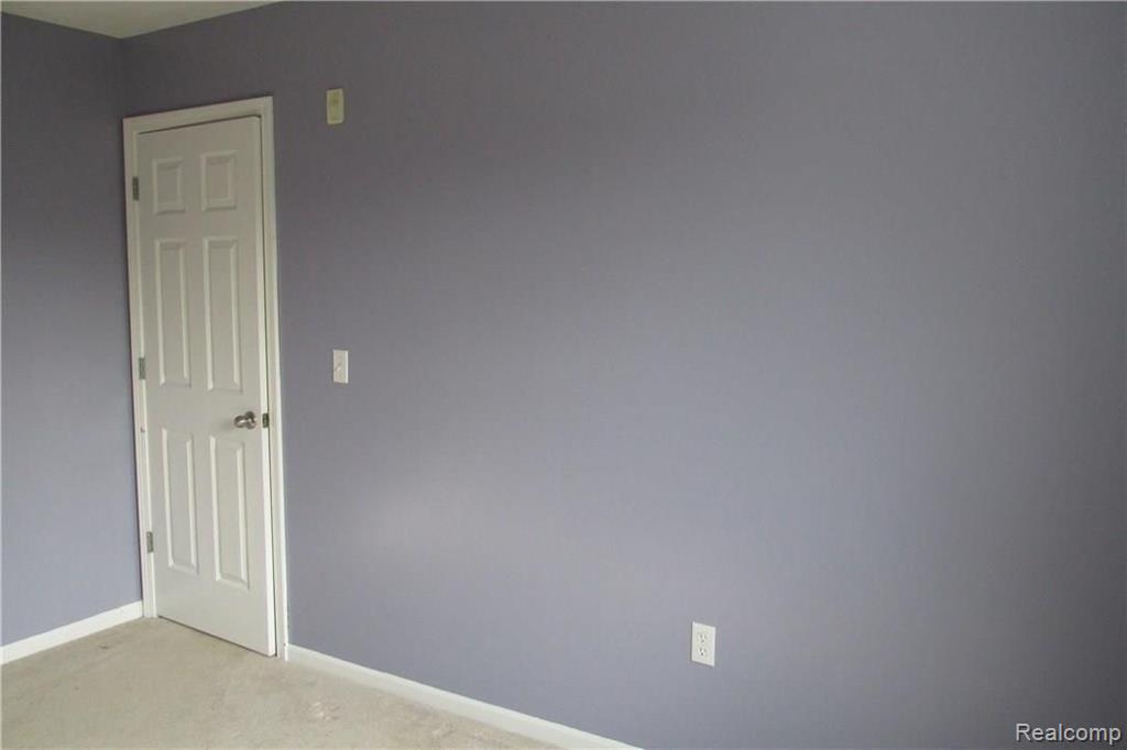 49153 Hawksburry Road, Unit 38 Canton, MI 48188 - Photo 21 of 28 Gallery Image 21