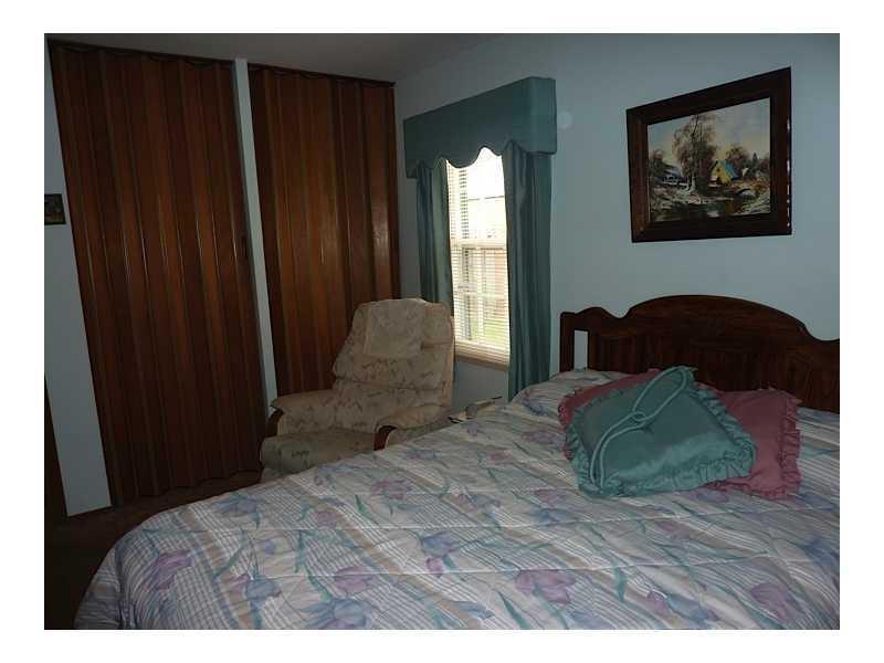 2614 Sickle Road Indianapolis, IN 46219 - Photo 17 of 22 Gallery Image 17