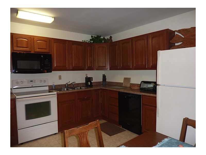 2614 Sickle Road Indianapolis, IN 46219 - Photo 9 of 22 Gallery Image 9