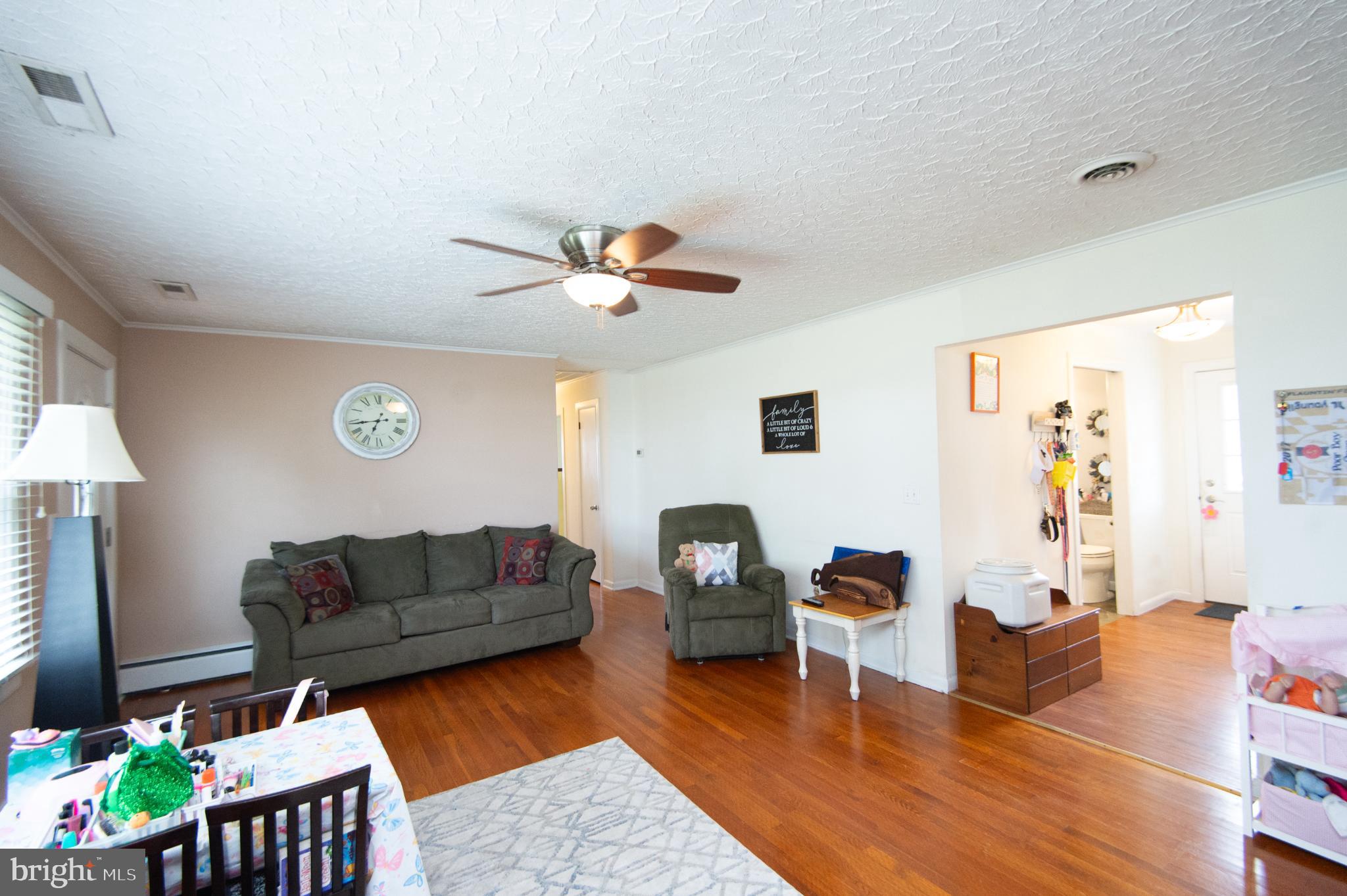 4909 Ravenwood Road Vienna, MD 21869 - Photo 13 of 27 Bright and inviting living space with charm.