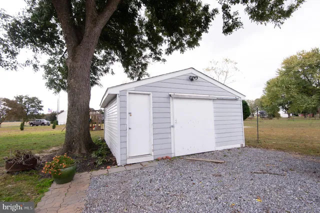 a view of a storage & utility room