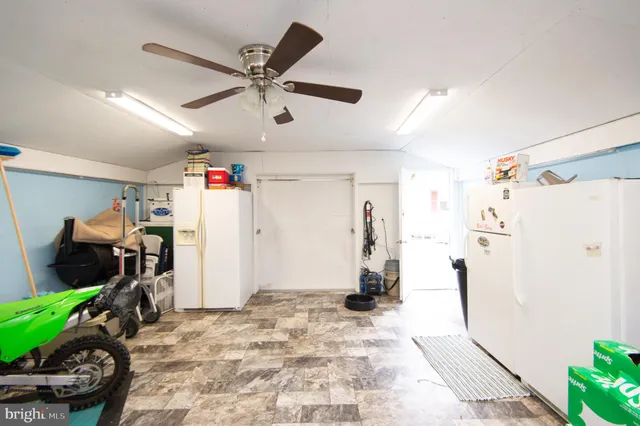 $299,900 | 4909 Ravenwood Road, Vienna, MD 21869