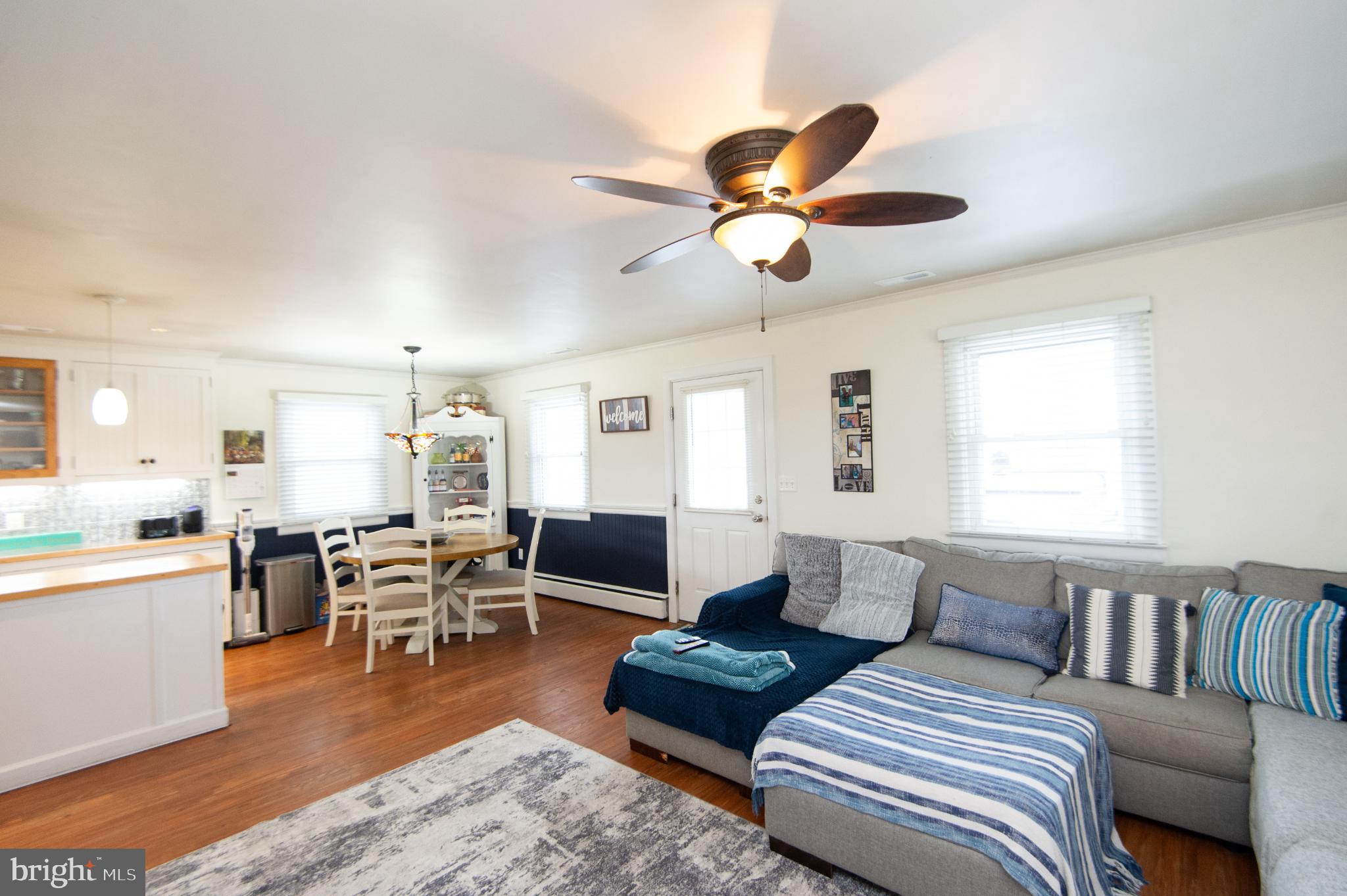 4909 Ravenwood Road Vienna, MD 21869 - Photo 9 of 27 Bright and inviting open living space.