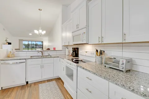 $359,999 | 1112 Keystone Drive, Unit A, Jupiter, FL 33458
