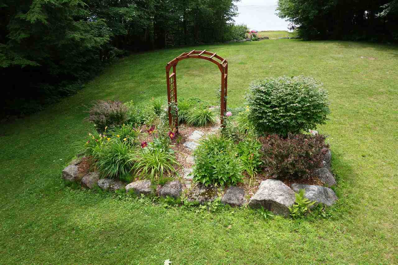 1055 Shedd Hill Road Stoddard, NH 03464 - Photo 34 of 40