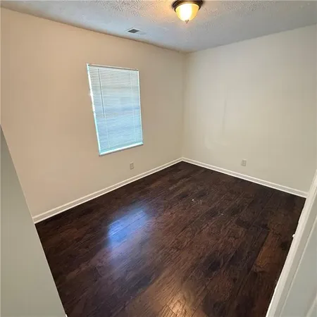 $1,749 | 7265 Mockingbird Trail, Riverdale, GA 30274