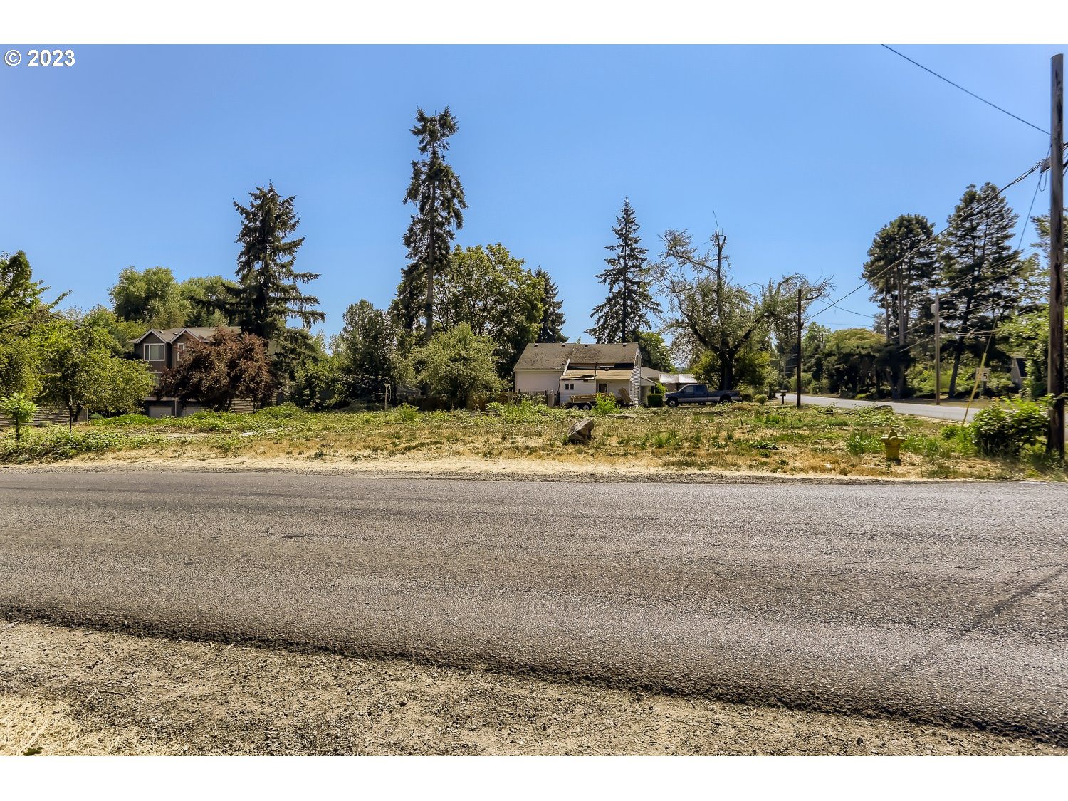 2700 Southwest 192nd Avenue Beaverton, OR 97003 - Photo 2 of 15 a view of a yard with an empty space