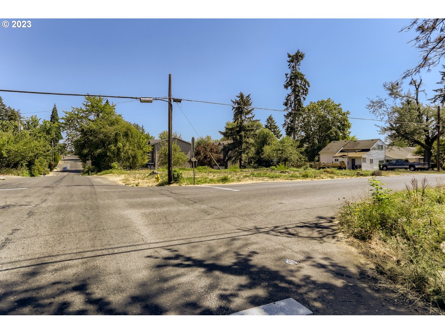 2700 Southwest 192nd Avenue Beaverton, OR 97003 - Photo 6 of 15 a view of outdoor space and street view