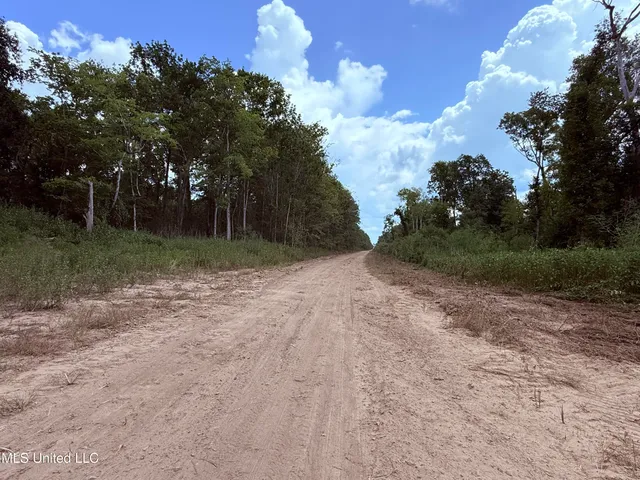 $2,462,400 | 190 Road Krotz Springs, Port Barre, LA 70577