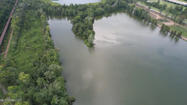 $2,462,400 | 190 Road Krotz Springs, Port Barre, LA 70577