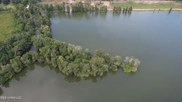 $2,462,400 | 190 Road Krotz Springs, Port Barre, LA 70577