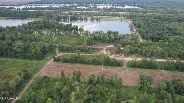 $2,462,400 | 190 Road Krotz Springs, Port Barre, LA 70577