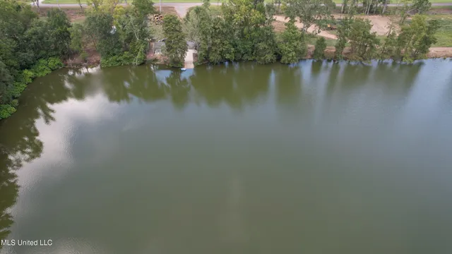 $2,462,400 | 190 Road Krotz Springs, Port Barre, LA 70577