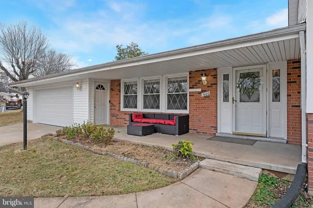 $720,000 | 1600 North Craig Street, Sterling, VA 20164