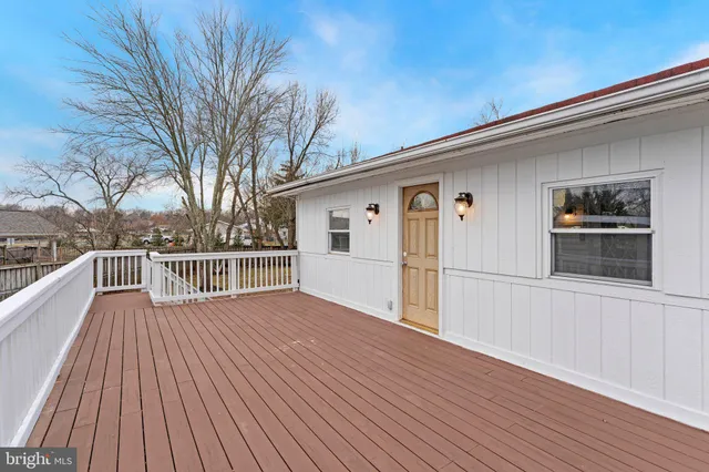 $720,000 | 1600 North Craig Street, Sterling, VA 20164