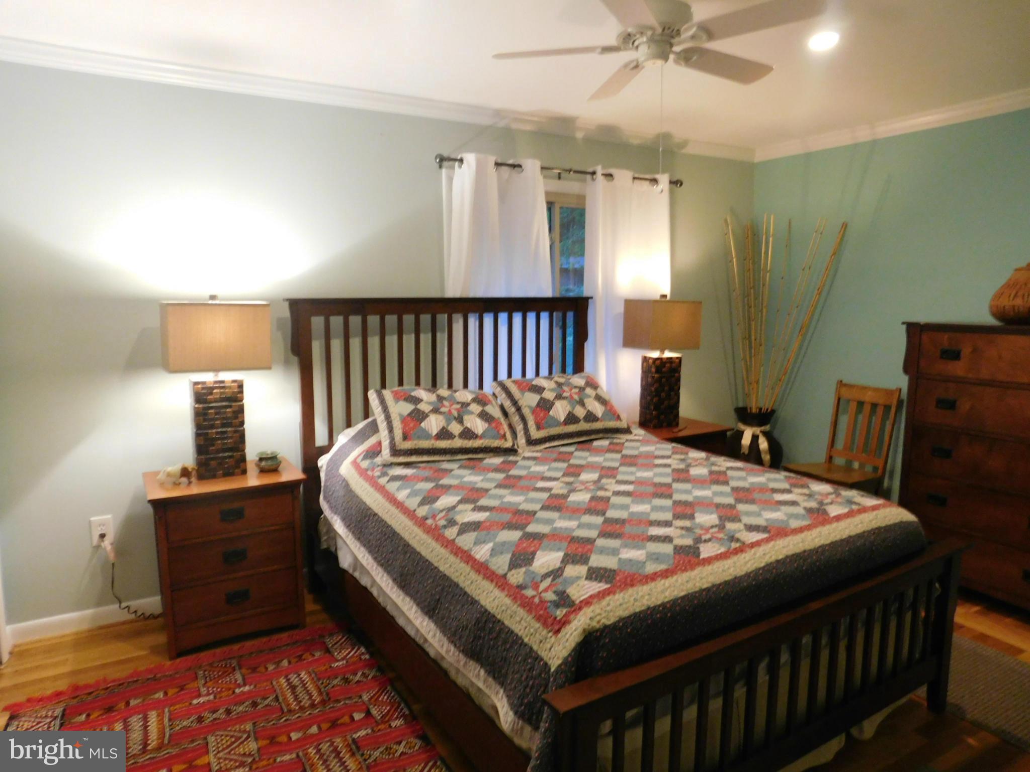 2406 Old Trace Lane Reston, VA 20191 - Photo 17 of 30 Extra Large 2nd Bedroom