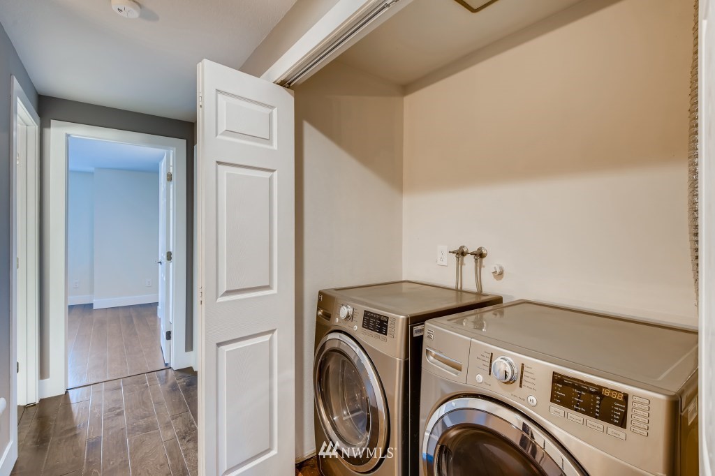 2206 185th Place Southeast Bothell, WA 98012 - Photo 22 of 27