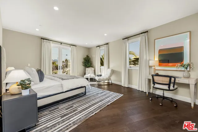 $13,950 | 1825 Pandora Avenue, Unit 201, Los Angeles, CA 90025