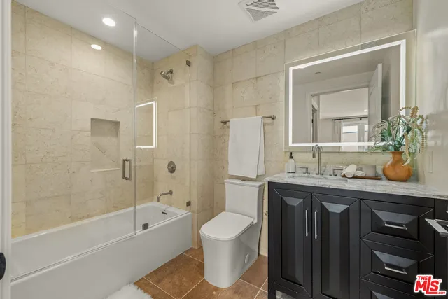 $13,950 | 1825 Pandora Avenue, Unit 201, Los Angeles, CA 90025