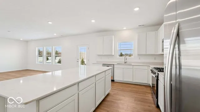 $454,825 | 6900 Heritage Pass North, Greenfield, IN 46140