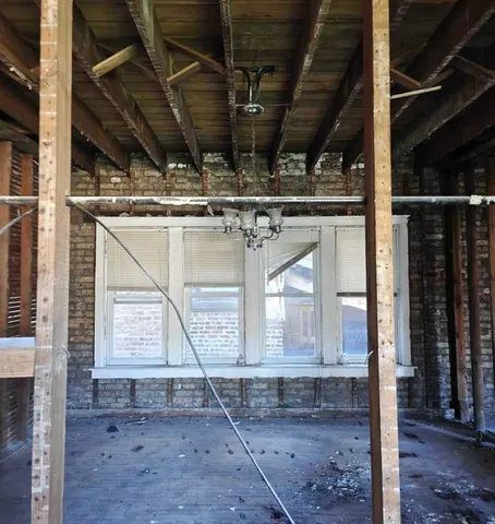 $229,000 | 7524 South Colfax Avenue, Chicago, IL 60649