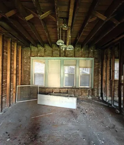 $229,000 | 7524 South Colfax Avenue, Chicago, IL 60649