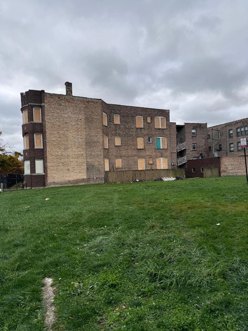 7524 South Colfax Avenue Chicago, IL 60649 - Photo 31 of 31