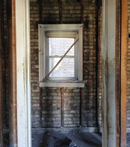 $229,000 | 7524 South Colfax Avenue, Chicago, IL 60649