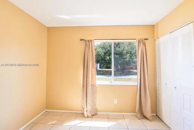 $2,500 | 250 Southwest Homeland Road, Port St. Lucie, FL 34953