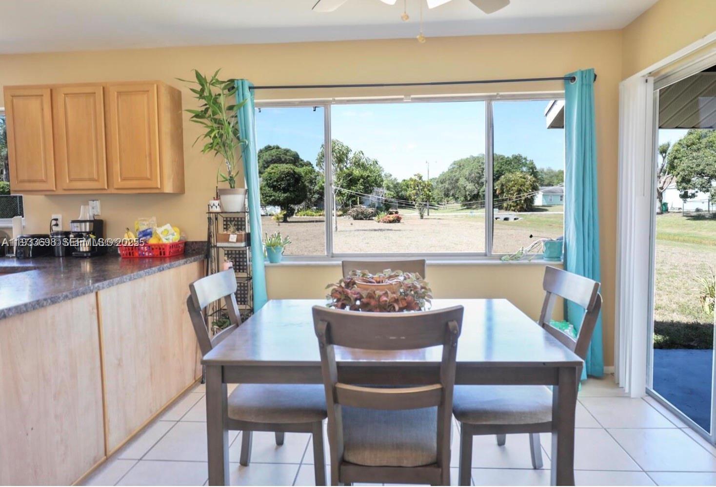 250 Southwest Homeland Road Port St. Lucie, FL 34953 - Photo 7 of 20