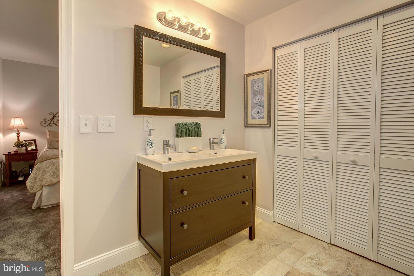 1964 Winterport Cluster Reston, VA 20191 - Photo 17 of 30 Bath (Master)