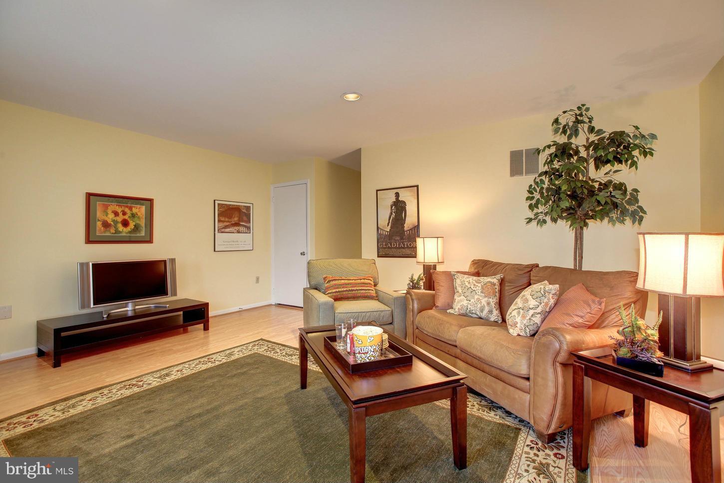 1964 Winterport Cluster Reston, VA 20191 - Photo 22 of 30 Interior (General)
