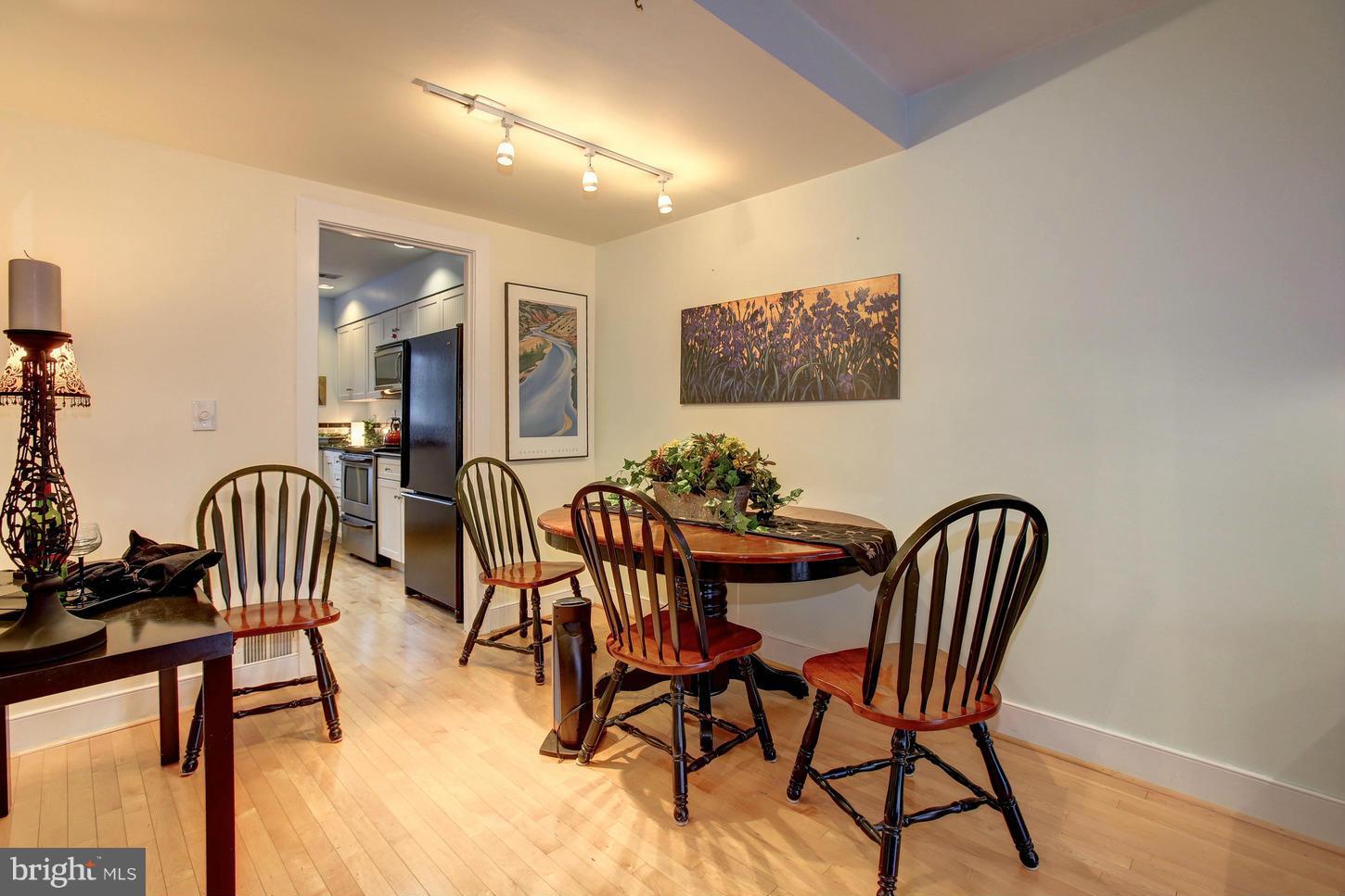 1964 Winterport Cluster Reston, VA 20191 - Photo 10 of 30 Dining Room
