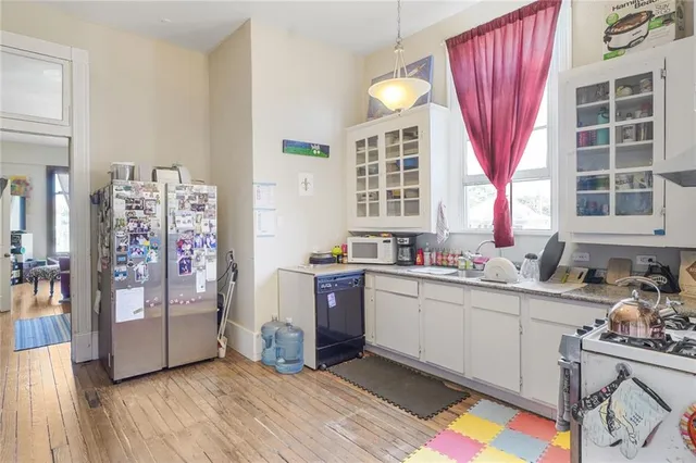 $795,000 | 4909-11 Carondelet Street, New Orleans, LA 70115