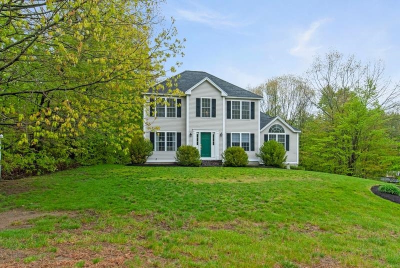 80 Ridgetop Lane Henniker, NH 03242 - Photo 28 of 35