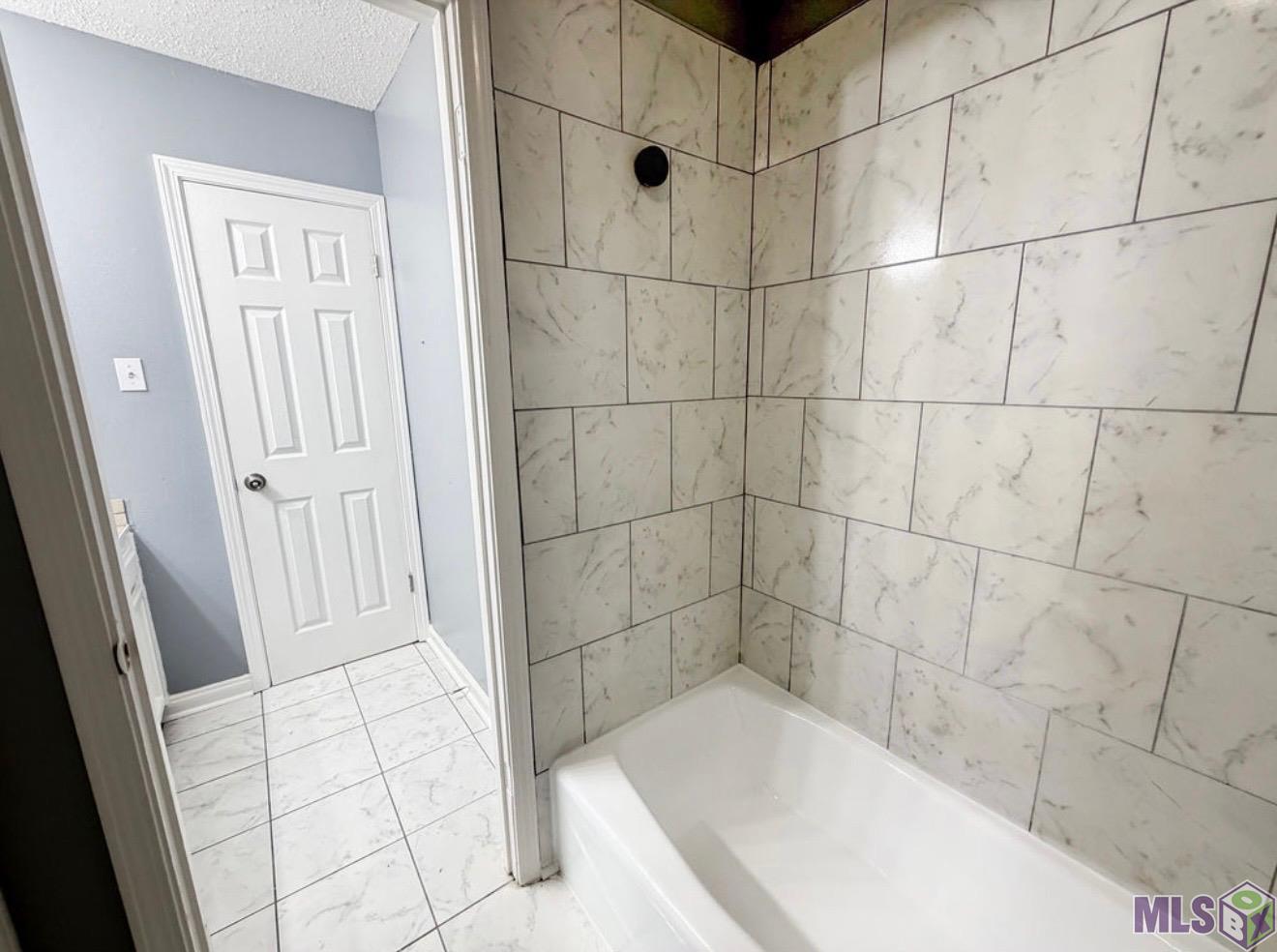 3515 Yorkfield Drive Baton Rouge, LA 70816 - Photo 16 of 37 D