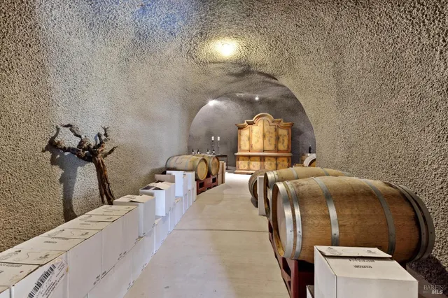 $6,900,000 | 2846 Monticello Road, Napa, CA 94558