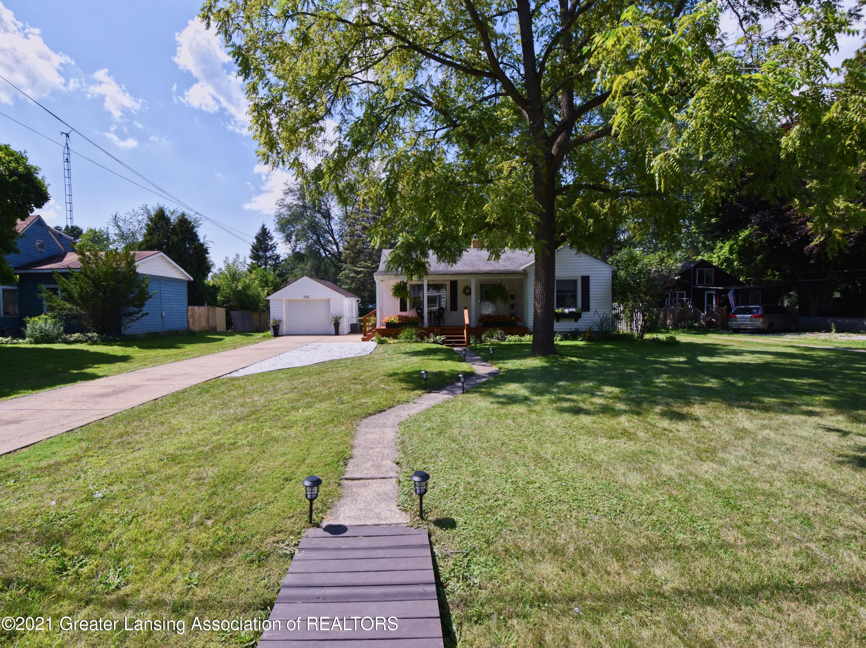 606 Stoner Road Lansing, MI 48917 - Photo 27 of 30 1