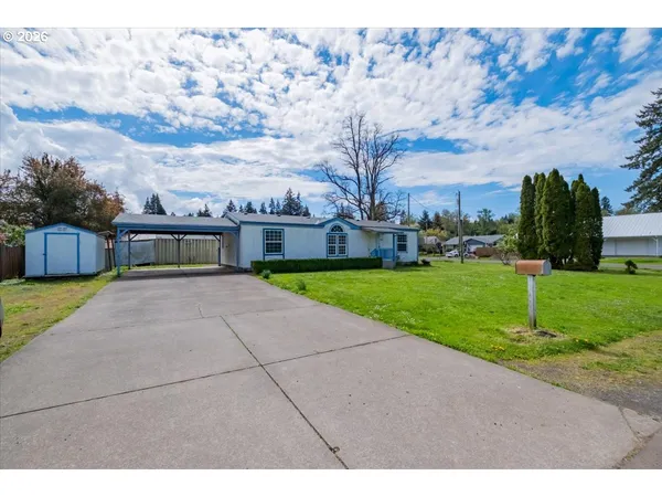 $250,000 | 5465 Nandina Street, Sweet Home, OR 97386