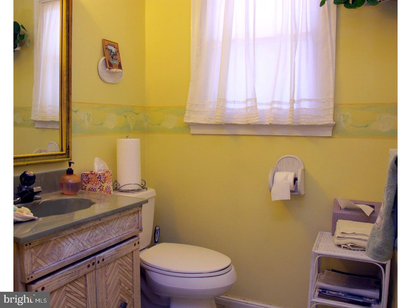 1 Devon Road Cinnaminson, NJ 08077 - Photo 13 of 25 Half Bath